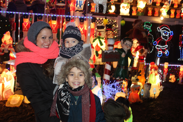 Santas corner is a home in Whitestone (Queens) NY that is a must-see during the holiday season.